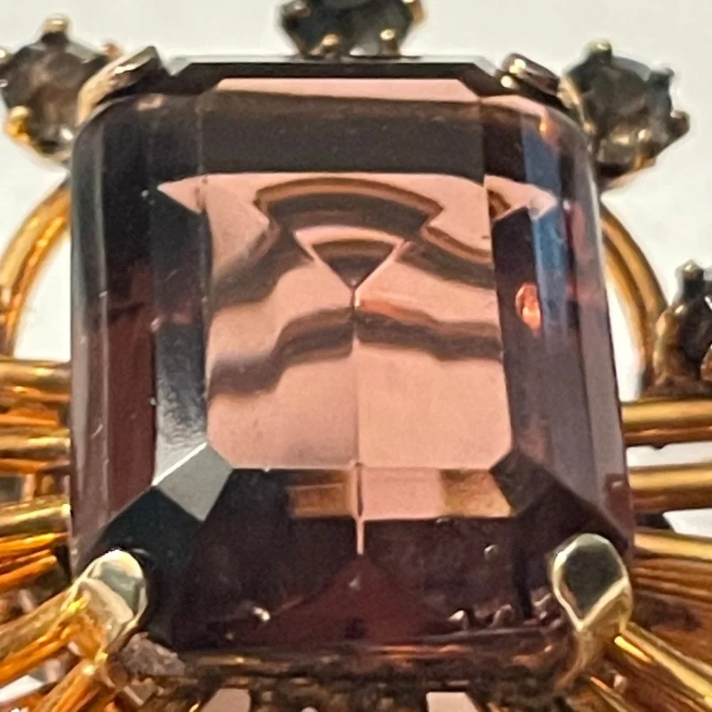 1920s Art Deco Gold Filled Brooch Pendant – Amethyst-Colored Stone – Estate Find - Picture 13 of 17